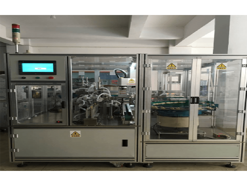 分體閥四軸機(jī)器人組裝線